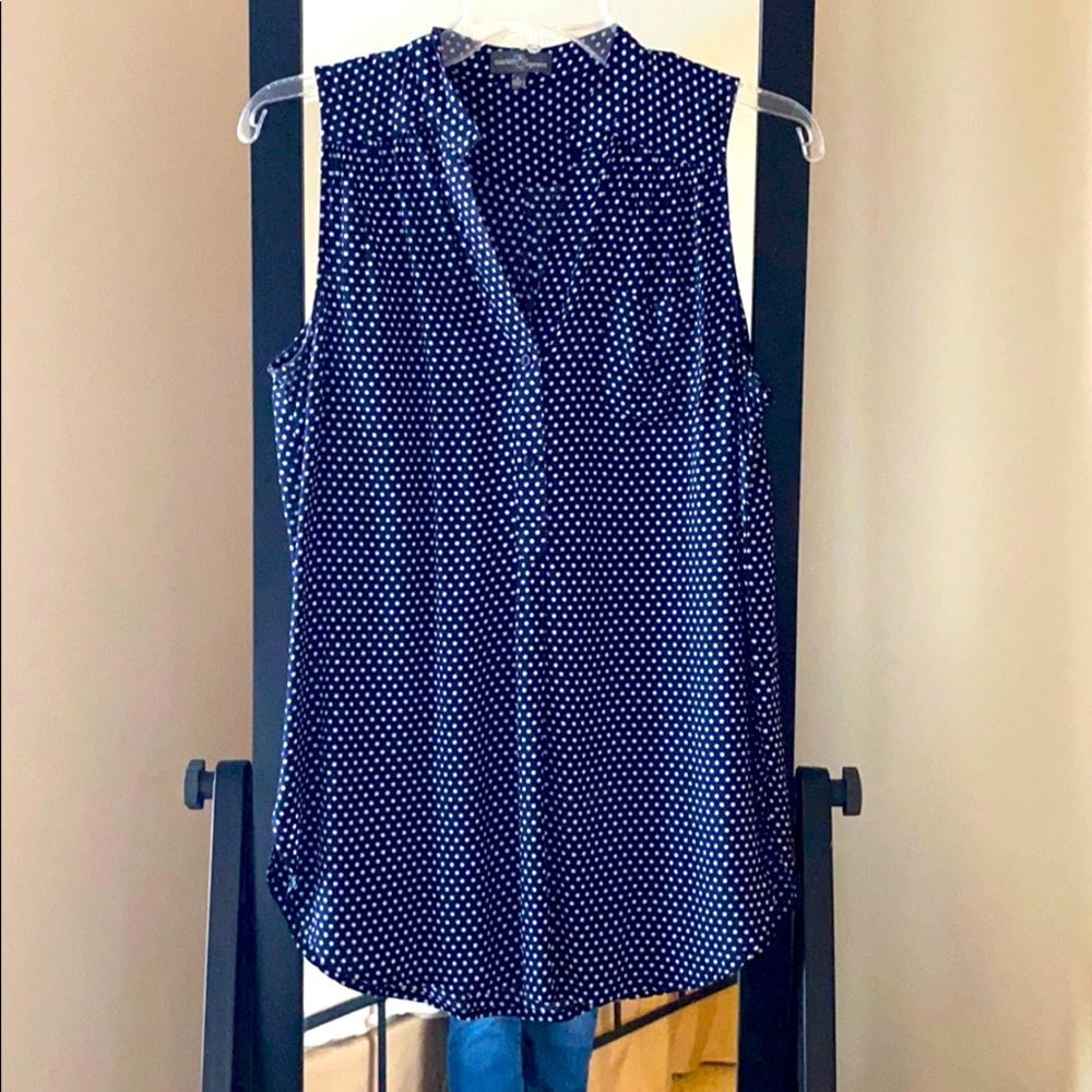 Sleeveless top